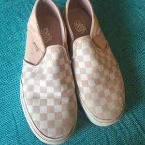 Women’s pink and white vans